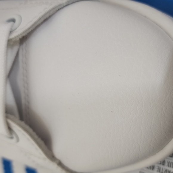 Adidas Stan Smith Hello Kitty - Picture 12 of 16